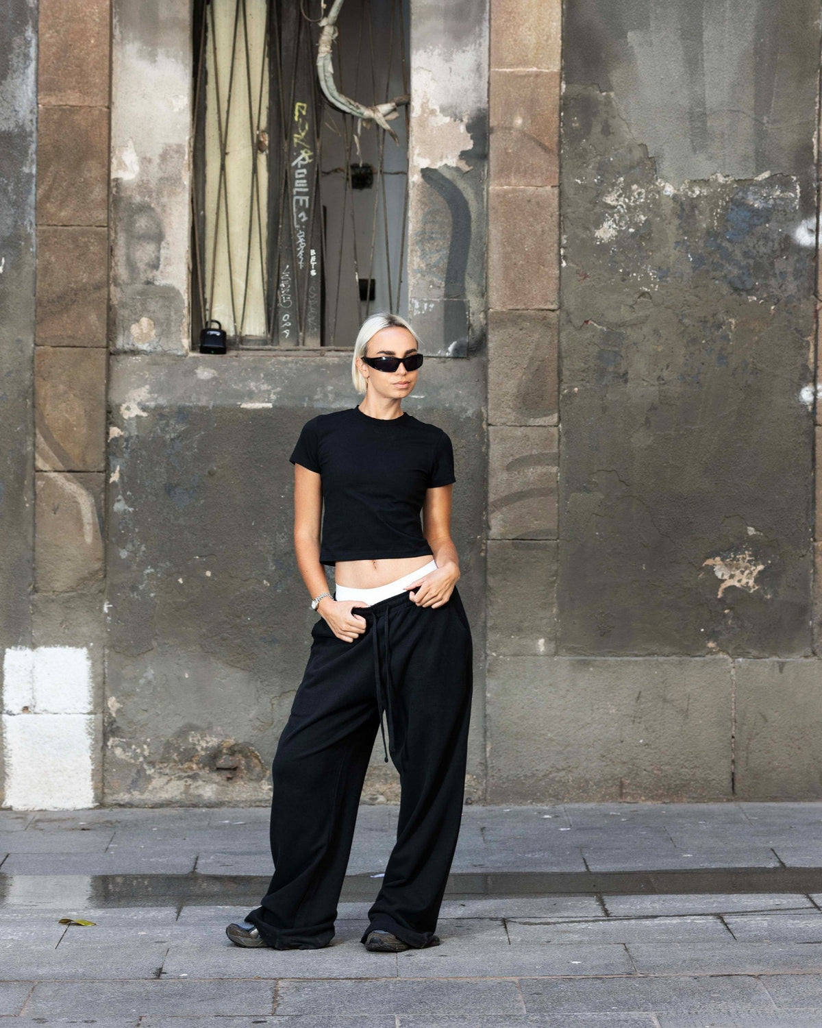 Cropped Women's Tee - Black