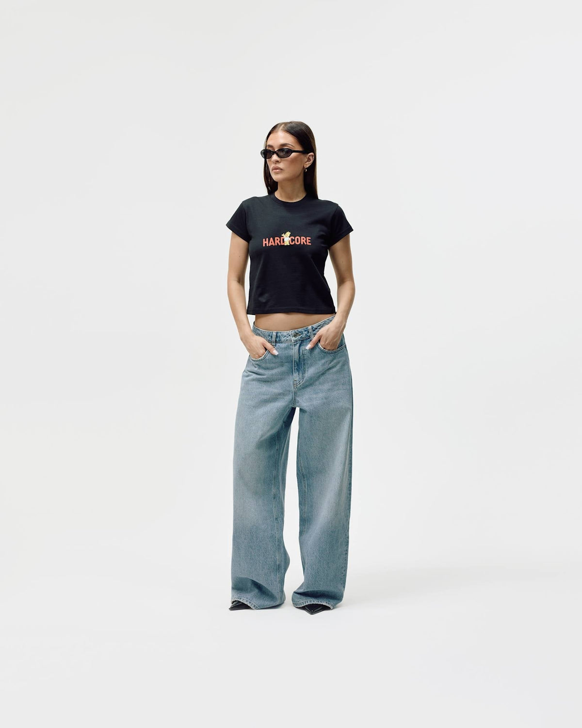 Women's Cropped T-shirt - Hardcore - Black