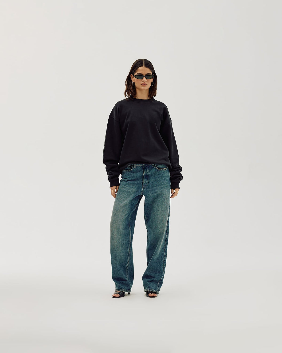 Oversized Crewneck, Women - Moto - Black